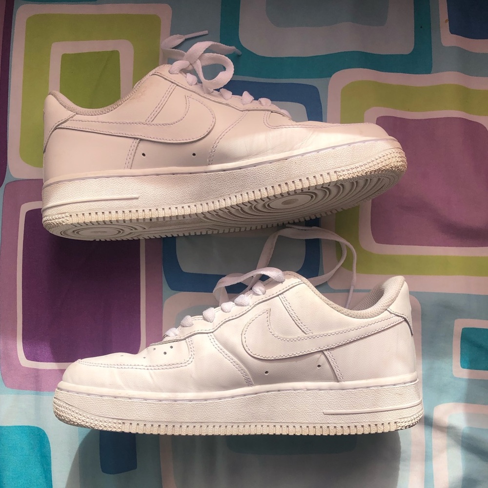 Nike Women's Air Force 1 '07
